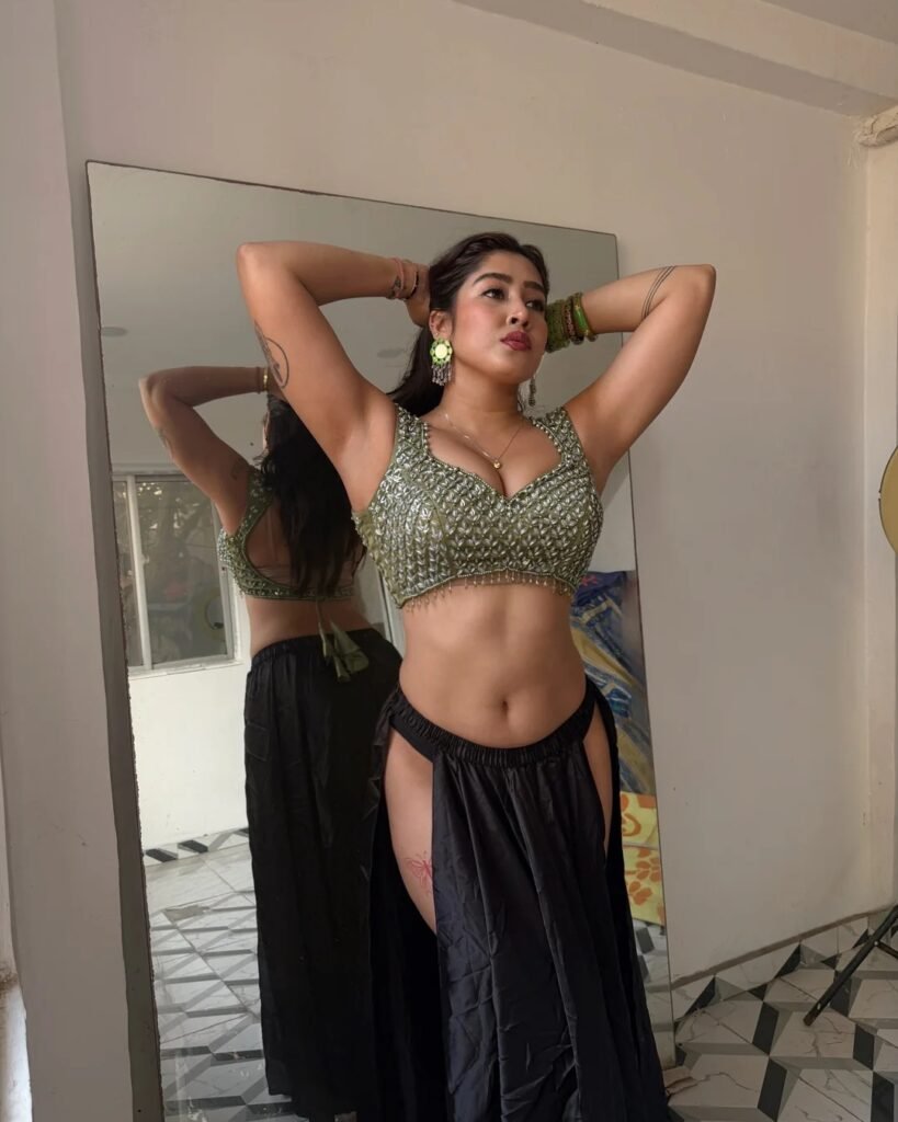 Sofia Ansari naked images