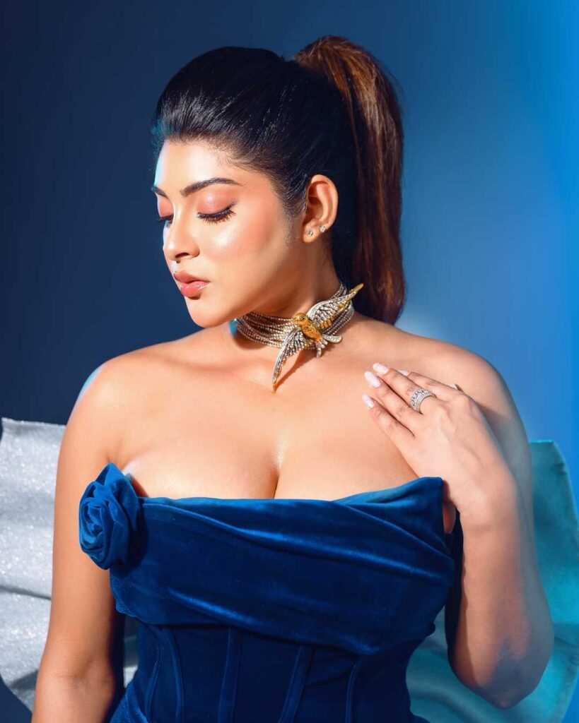 Chandrika Desai bold pic